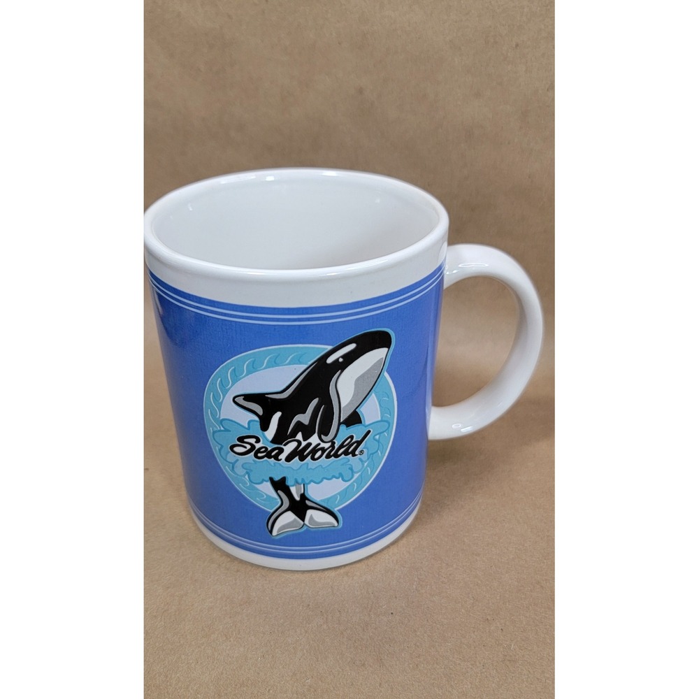 SeaWorld Orca Killer Whale Blue Ceramic Coffee Mug Souvenir Shamu Logo Cup